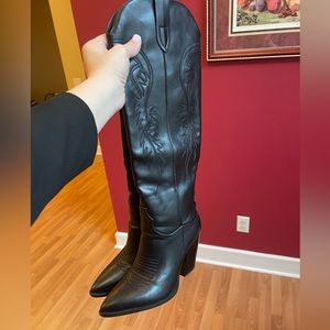 Black Faux Leather Stitched Knee High Western Boots cowboy boots 👢🤠  size 7